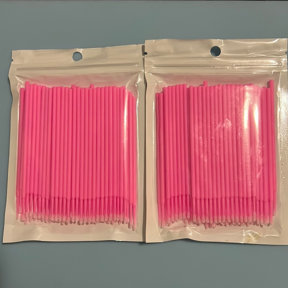 Micro disposable mascara brush for eyelash extensions